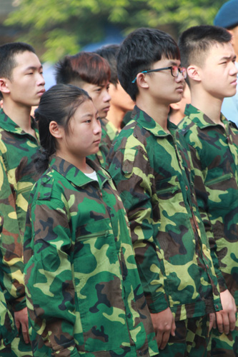 軍訓(xùn)時(shí)