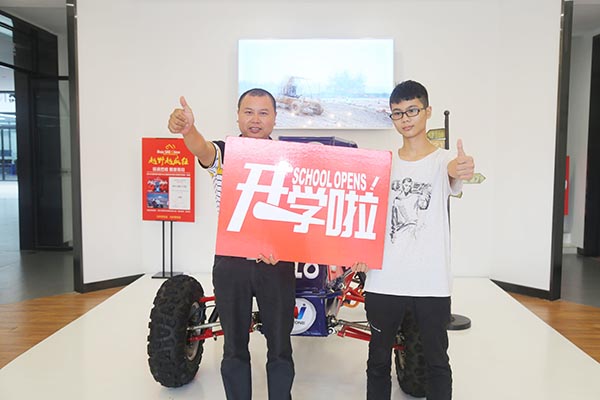 來四川萬通學汽車 技能學歷雙收獲
