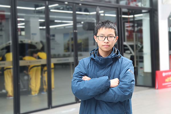 真車實訓讓學習生活更加充實